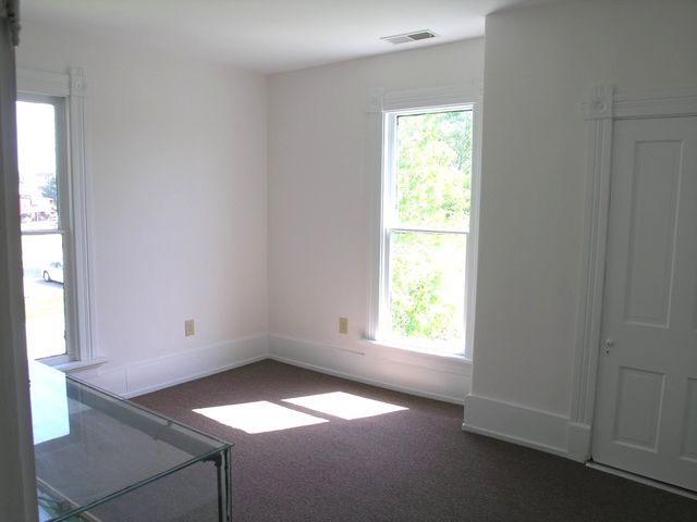 Click to view the next picture