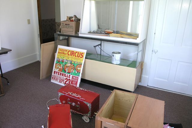 Click to view the next picture