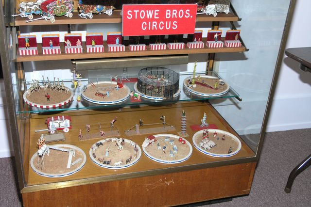 Click to view the next picture