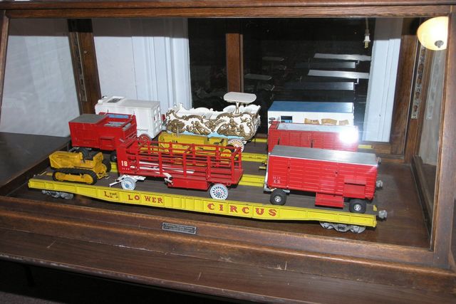 Click to view the next picture