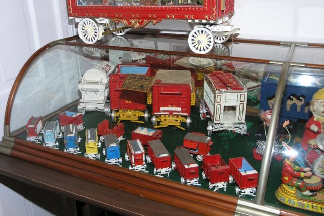 Click to view the next picture