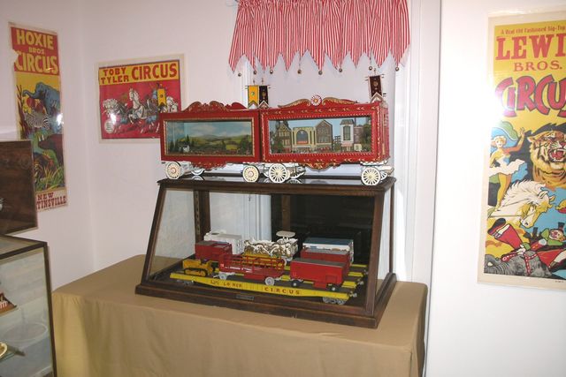 Click to view the next picture