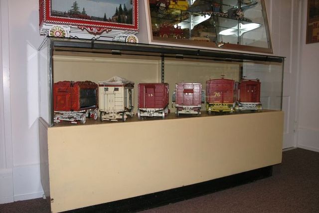 Click to view the next picture