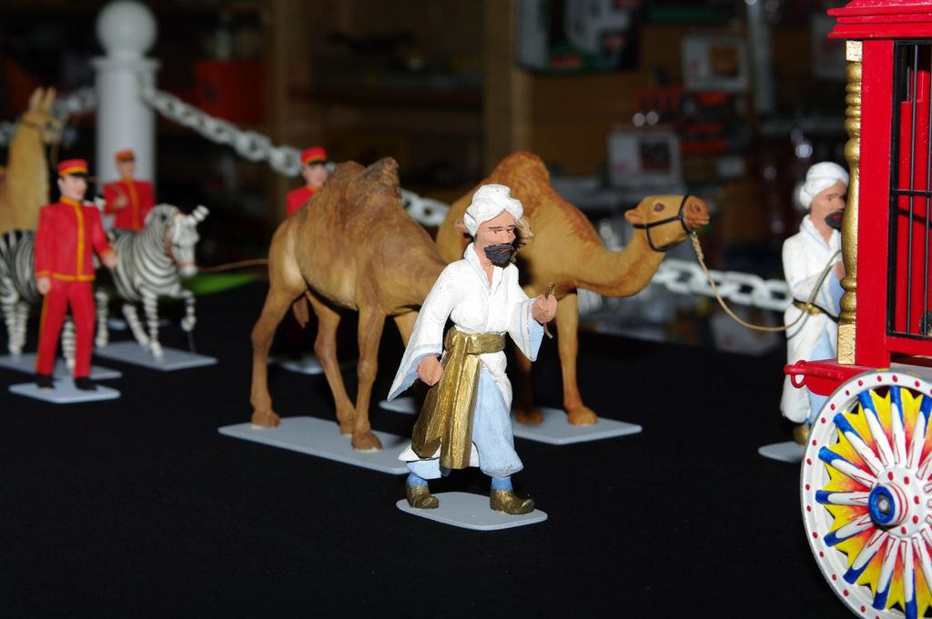 Click to view the next picture