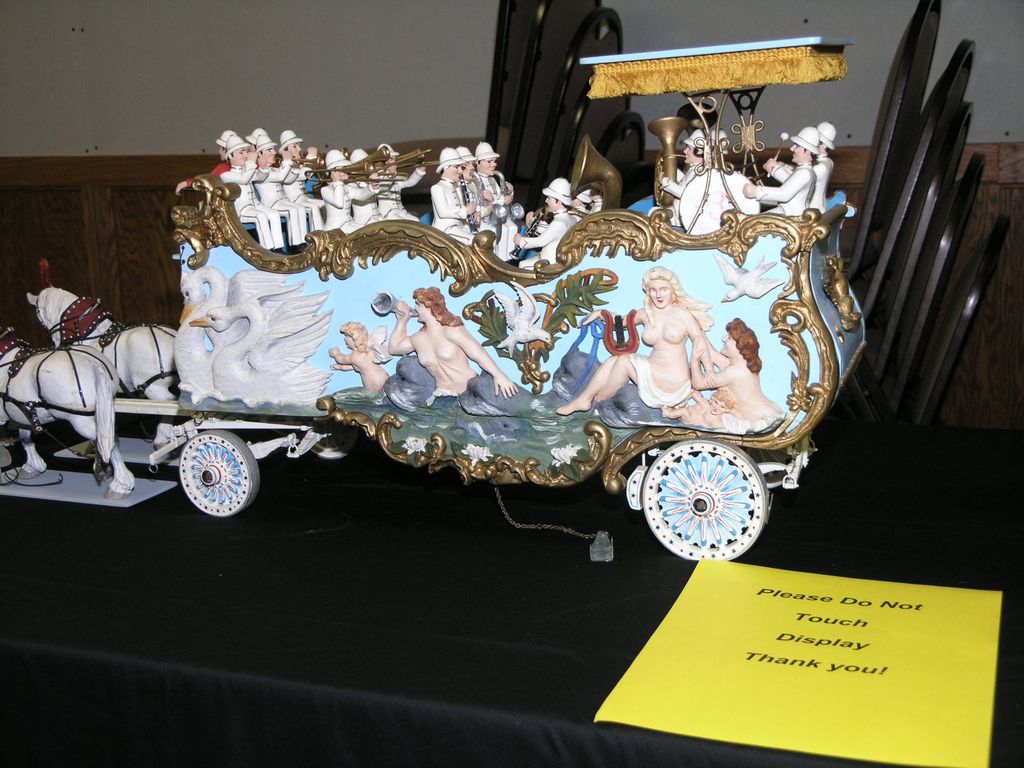 Click to view the next picture