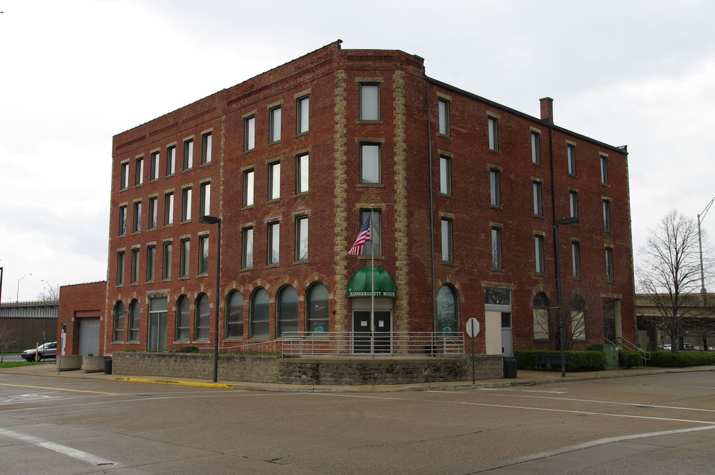 Click to view the next picture