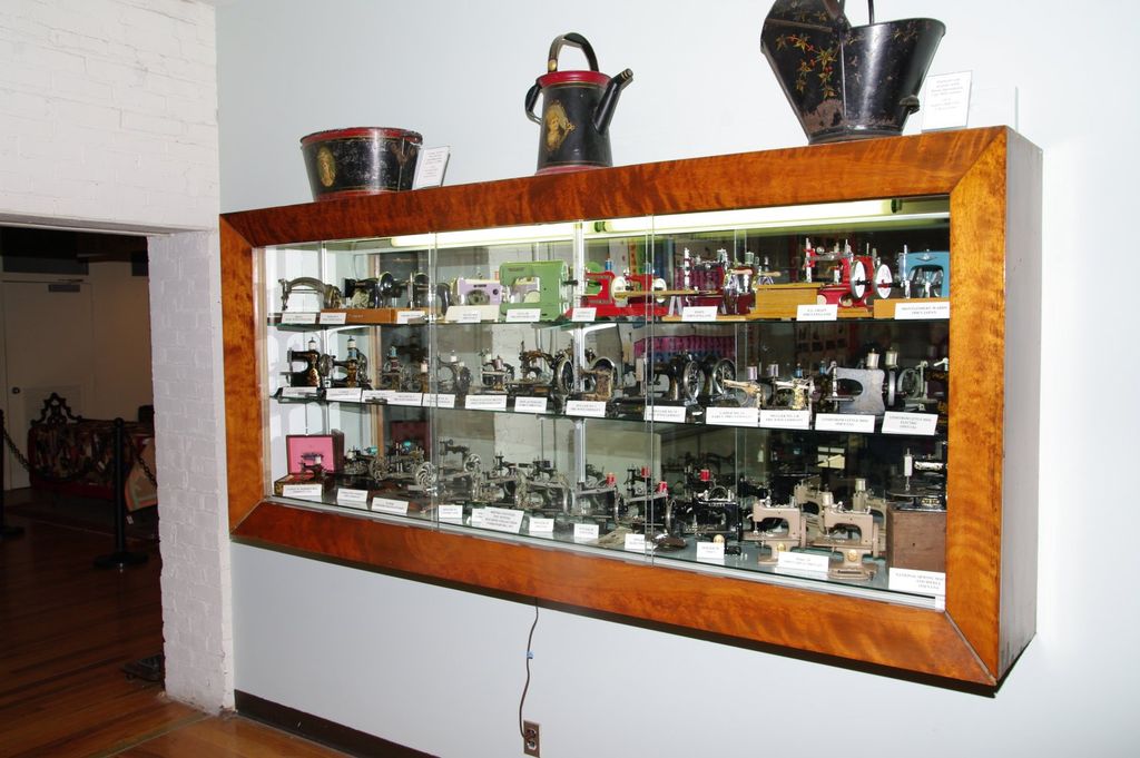 Click to view the next picture