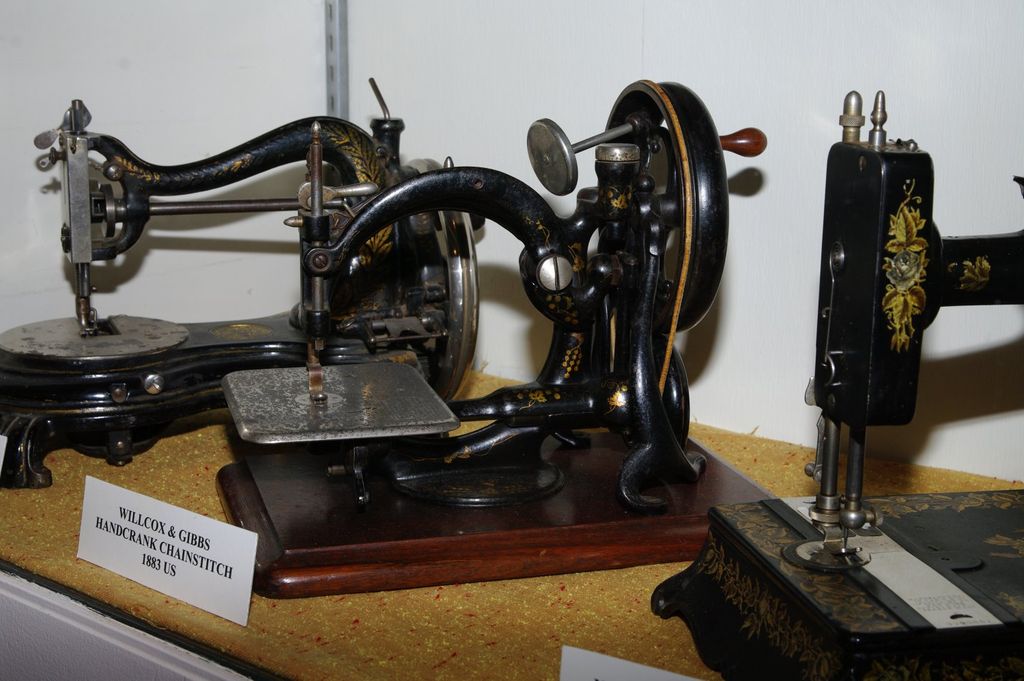 Click to view the next picture